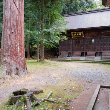 Echizen et sanctuaire Okamoto-jinja Otaki-jinja