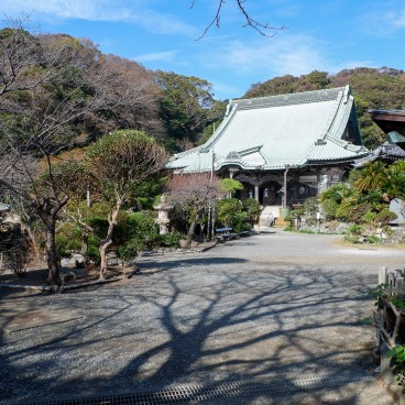 Ryuko-ji (Enoshima), Enceinte du temple