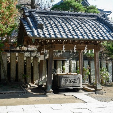 Ryuko-ji (Enoshima), Fontaine temizuya