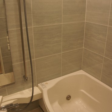 Baignoire japonaise en appartement de location