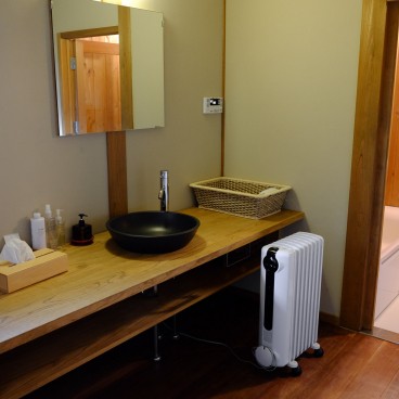 Salle de bain japonaise en maison de location