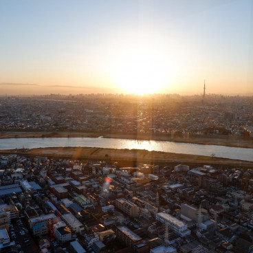 Observatoire skyline de Tokyo depuis tour I-Link Chiba