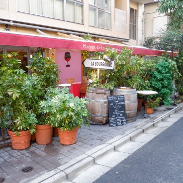 Boutiques et restaurants français à Kagurazaka (Tokyo)