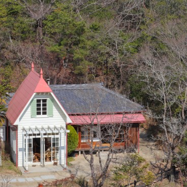 Maison de Totoro, des filles Satsuki et Mei à Aichi 4