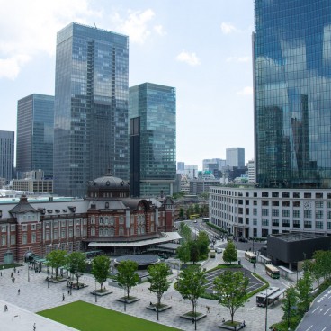 Vue sur la gare de Tokyo depuis Marunouchi House 2