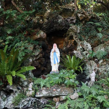 Reproduction Grotte de Lourdes à l'église Imochiura sur Fukue-jima (îles Goto - Nagasaki)