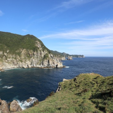 Vue sur les falaises du cap Osezaki sur Fukue-jima (îles Goto - Nagasaki)
