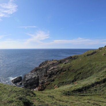 Vue sur les falaises du cap Osezaki sur Fukue-jima (îles Goto - Nagasaki) 2