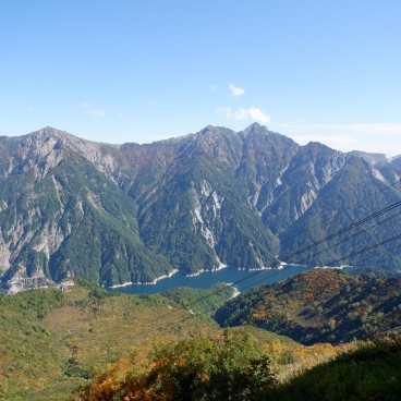 Vue vers Kurobedaira depuis l'observatoire 1 de Daikanbo sur la Route Alpine