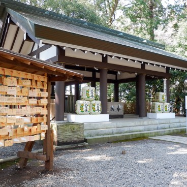 Sanctuaire Tokiwa au jardin Kairaku-en (Mito)