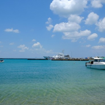 Quartier de Misakicho à Ishigaki, port maritime et embarcadère ferry 3