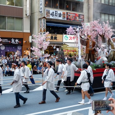 Kanda Matsuri, Char dédié au conte Hanasaka Jiisan