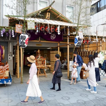Kanda Matsuri, Décorations dans le quartier de Kaji-cho