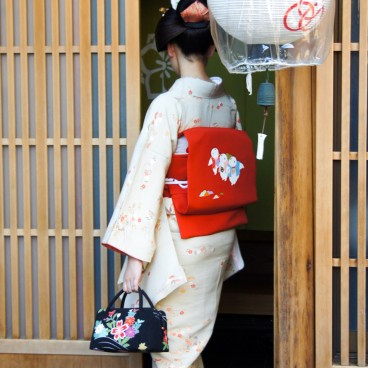 Maiko en kimono à Kyoto