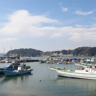 Hayama, marina