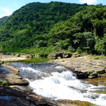 Archipel Yaeyama (Okinawa), chutes d'eau Kanbire-no-taki à Iriomote