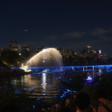 Amanogawa Densetsu sur la rivière Okawa à Osaka 3