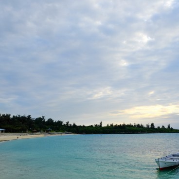 Miyakojima, plage au centre-ville Hirara