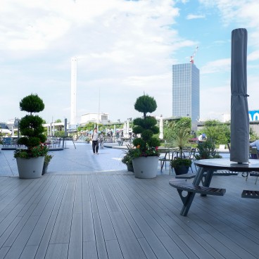 Seibu Ikebukuro Honten, terrasse du 9e étage