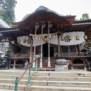 Hozan-ji (Nara), bâtiment de culte Haiden