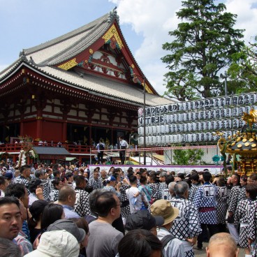 Sanja Matsuri, parade de mikoshi au Senso-ji 5