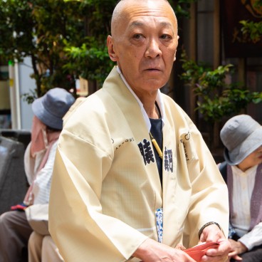 Sanja Matsuri, homme en tenue de festivalier