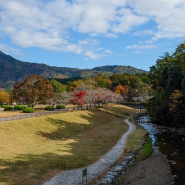 A proximité de Entsu-ji (Kyoto), parc autour du lac Takaragaike en automne 3