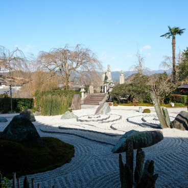 Enko-ji, vue sur le jardin Honryutei 4