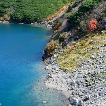 Murodo, lac Mikurigaike et ses eaux bleues