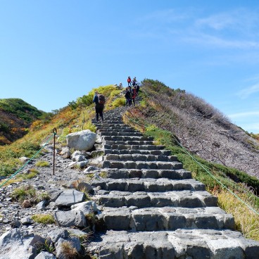 Murodo, sentier de randonnée pavé à travers le plateau 3