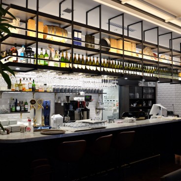 The Royal Park Hotel Kyoto Shijo, bar de la brasserie française Le Bon Vivre 