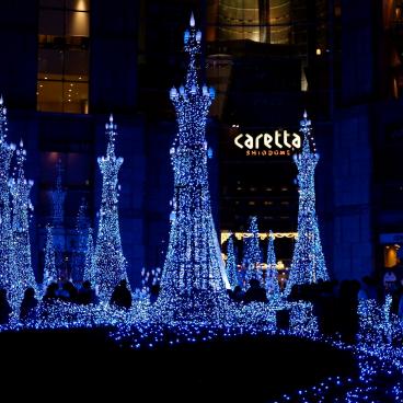 Caretta Shiodome (Tokyo), illuminations du centre commercial pour Noel 3