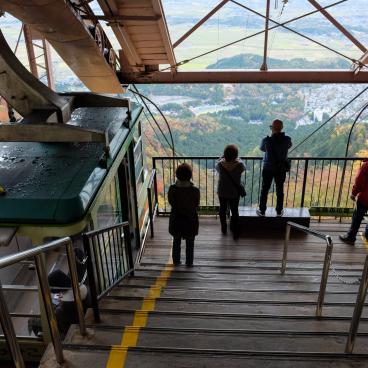 Yahiko-jinja, station élevée Sancho du téléphérique Yahikoyama