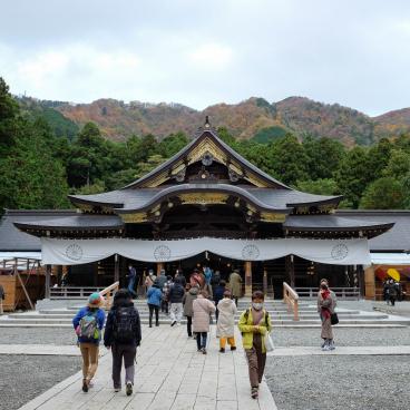 Yahiko-jinja, pavillon principal du sanctuaire