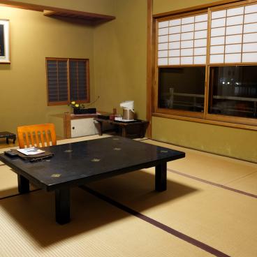 Higashiyama Onsen Mukaitaki, chambre japonaise traditionnelle