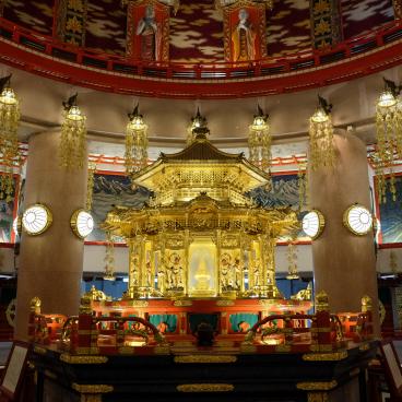 Himeji, cimetière de Nagoyama, intérieur du stupa 
