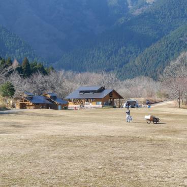 Lac Tanuki (Fujinomiya), camping et terrain pour tentes 2