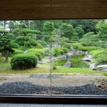 Shiojitei (Toba), vue sur le jardin de l'hôtel