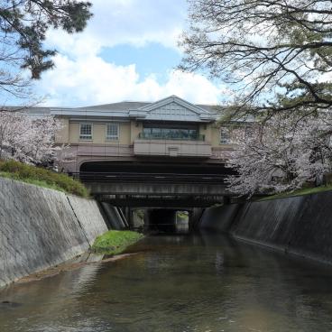 Parc Shukugawa (Hyogo), gare de Koroen sur la ligne Hanshin