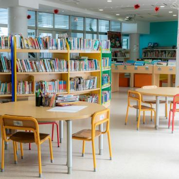 Lycée français international de Tokyo, bibliothèque
