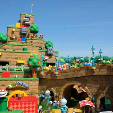 Super Nintendo World (USJ, Osaka), vue sur le Royaume Champignon et le Mont Kiléraide