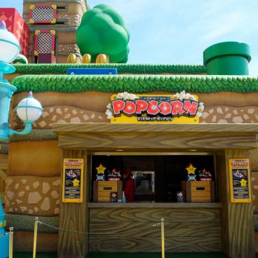 Super Nintendo World (USJ, Osaka), stand Pit Stop Popcorn au sein du Royaume Champignon