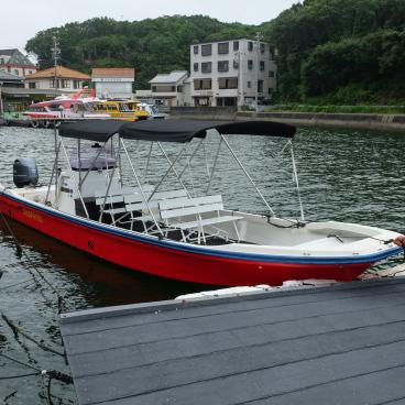Ama de la préfecture de Mie, tour en bateau avec une plongeuse et son activité de pêche au large du port de Wagu (Shima)
