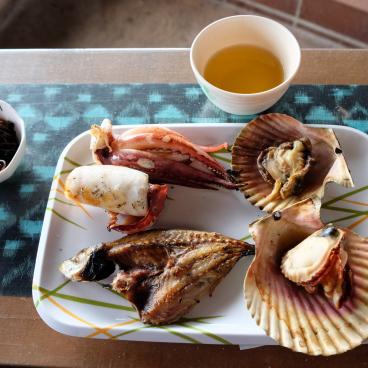Ama de la préfecture de Mie, déjeuner avec des plongeuses en tenue traditionnelle à Amagoya Osatsu Kamado 2