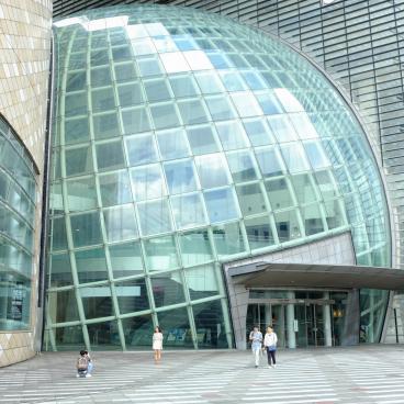 Musée de l'histoire d'Osaka, entrée du musée