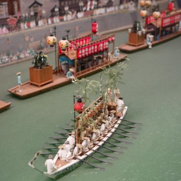 Musée Konjakukan (Osaka Museum of Housing and Living), diorama du Tenjin Matsuri
