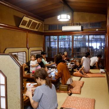 Daruma Ryori-ten (Odawara), pièce en tatami du restaurant