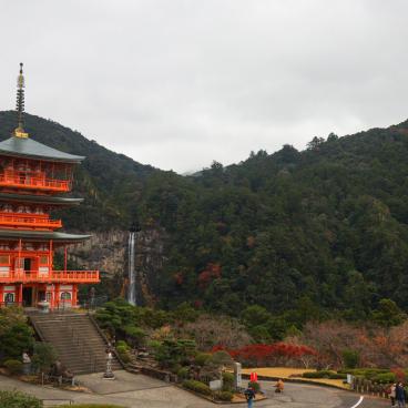 Kumano Nachi Taisha, pagode du Seiganto-ji et chutes d'eau Nachi no Taki