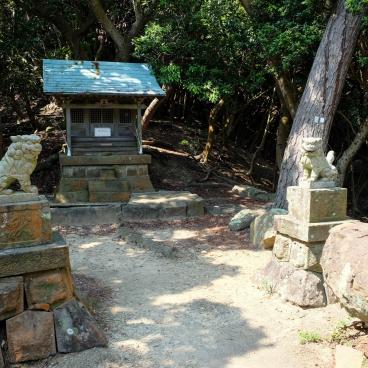 Tomogashima (Wakayama), sanctuaire Tensho-jinja sur l'île Okinoshima