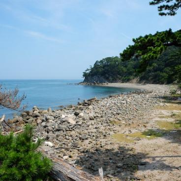 Tomogashima (Wakayama), littoral rocheux de l'île Okinoshima